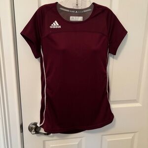Adidas Medium women's burgundy shiny polyester logo tshirt